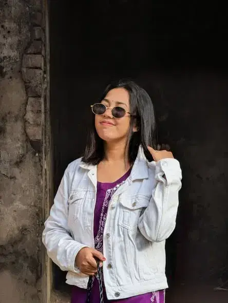 rocol99703 (26) female from AU - sexting partner