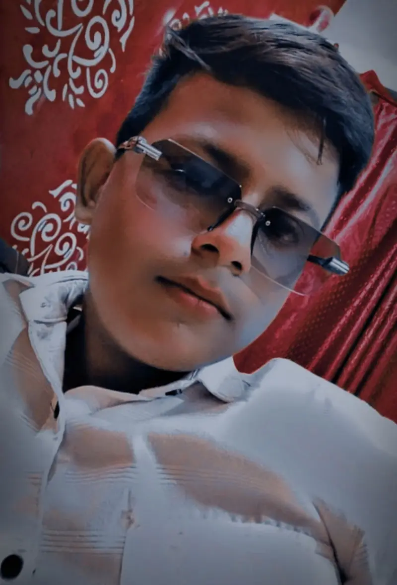 sandeepsk3144 (18) male from FR - sexting partner