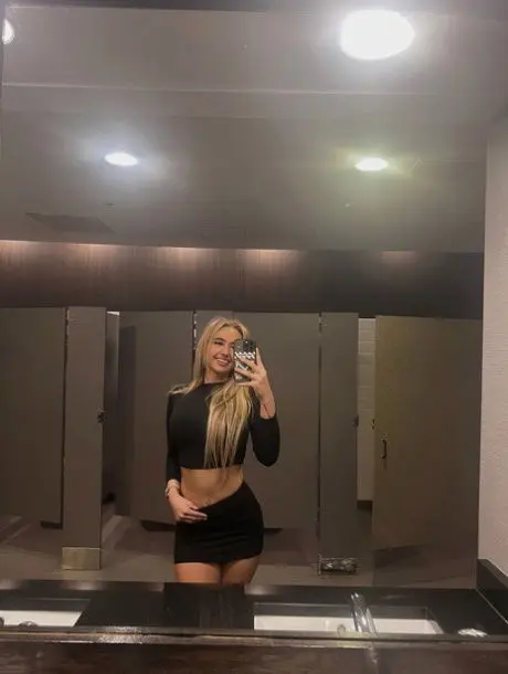 sanob51127 (25) female from GB - sexting partner