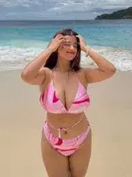 sapeb35739 (21) female from US - sexting partner