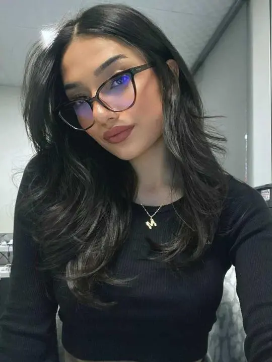 sasyne (18) female from CA - sexting partner