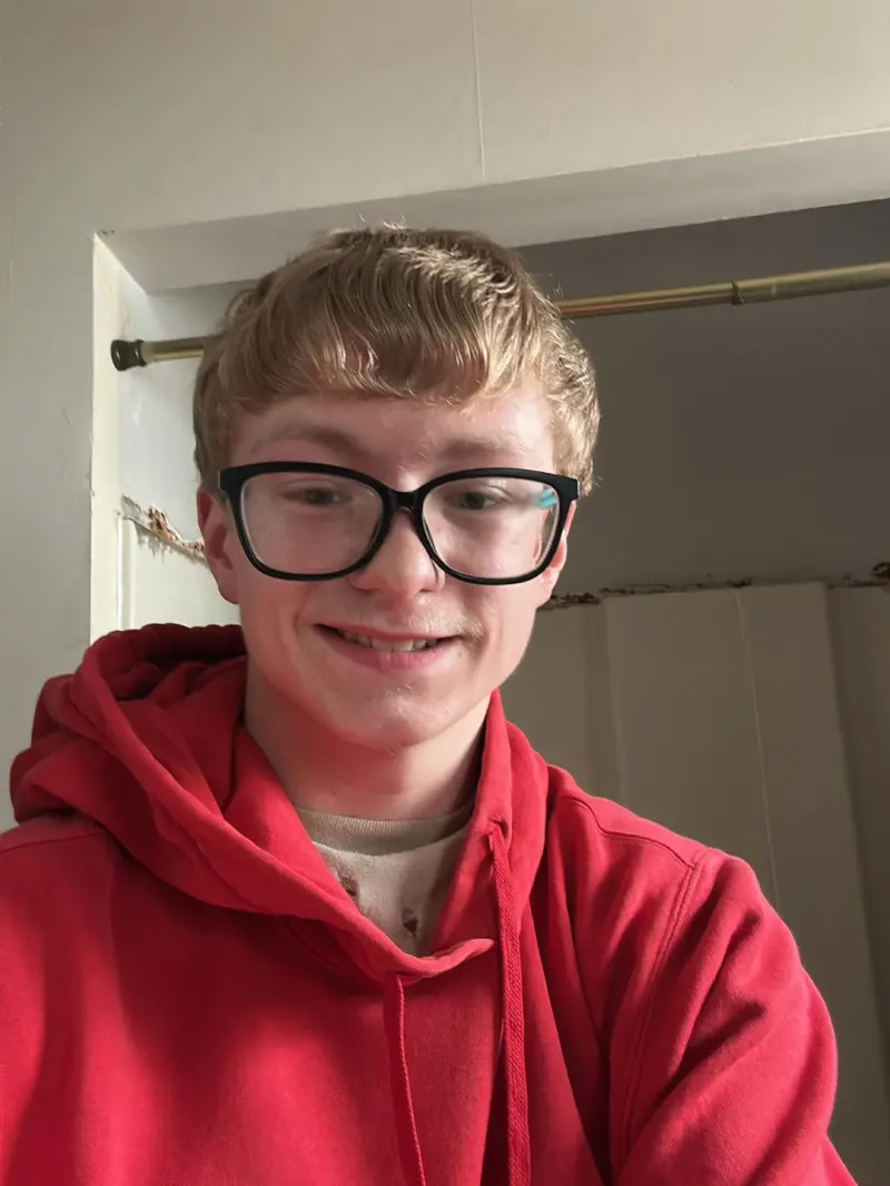 scooter260609 from US