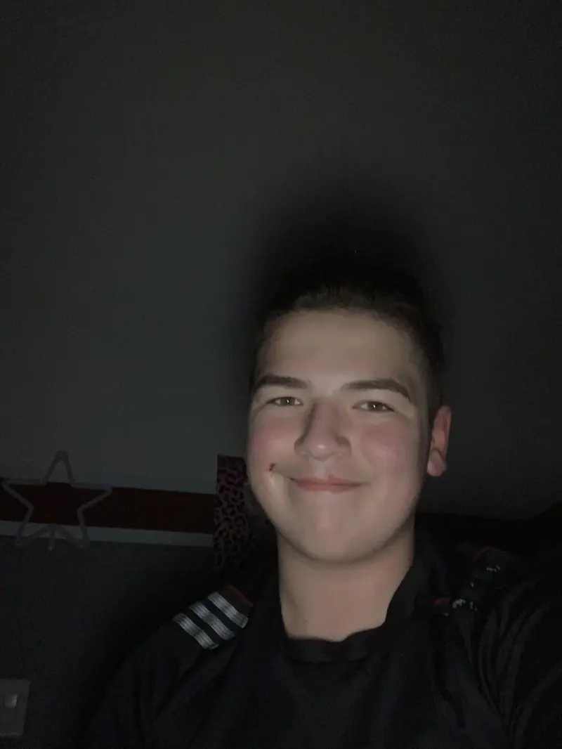 sebastianloos307 from CA