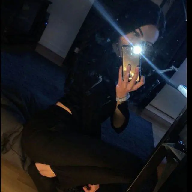 sexy98 (18) male from US - sexting partner