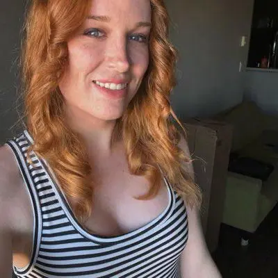 shezoohum (18) female from DE - sexting partner