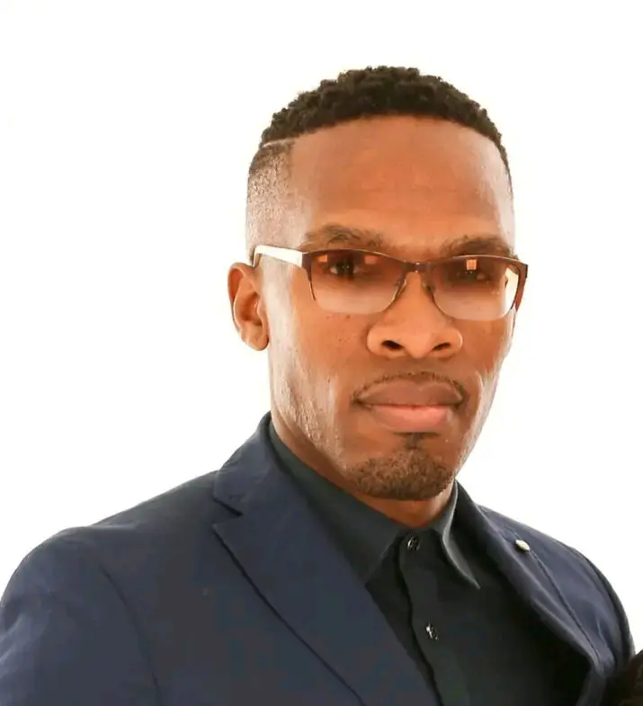 smangamfundo12 from ZA