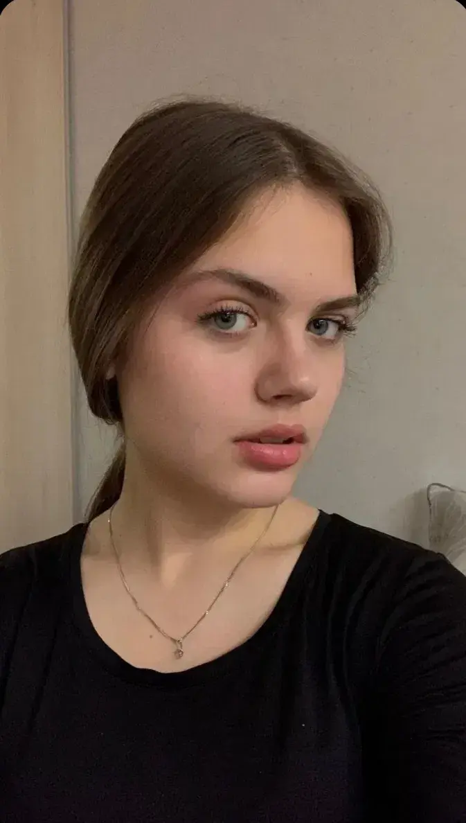 sobir66761 (23) female from AT - sexting partner