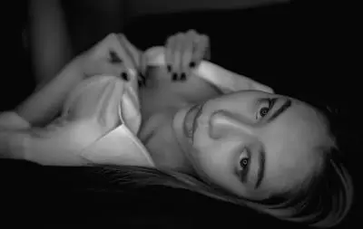 suzalu (18) female from US - sexting partner