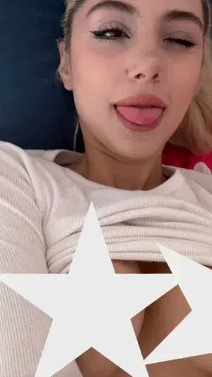 tabemit493 (25) female from GB - sexting partner