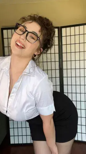 tamoga8846 (18) female from US - sexting partner