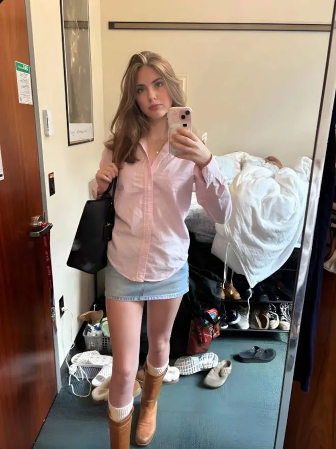 taqojy (18) female from US - sexting partner