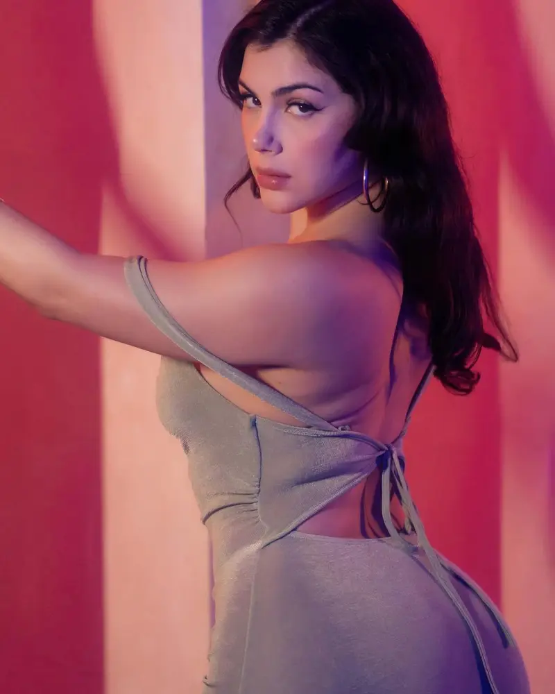 tedeme4379 (18) female from US - sexting partner