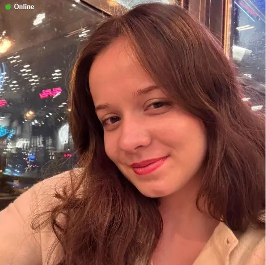 tekide (18) female from GB - sexting partner