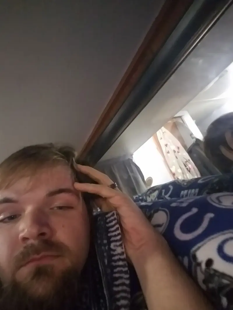 thompsonjim636 (25) male from US - sexting partner