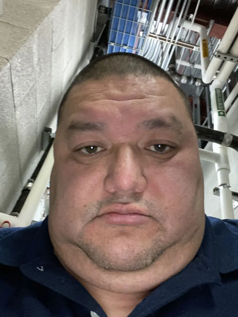 tjr226467 (18) male from US - sexting partner