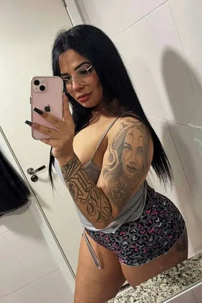 tokag27312 (18) female from UY - sexting partner