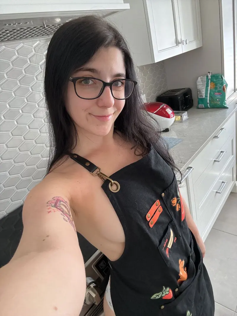 totaye3362 (18) female from US - sexting partner