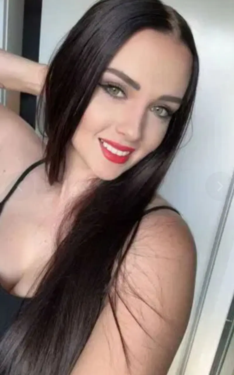 tupopat (22) female from US - sexting partner