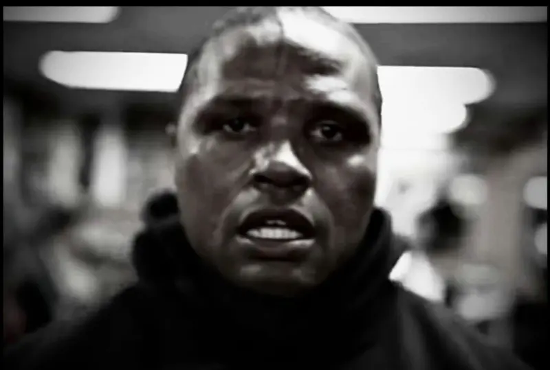 tyro555 (18) male from AU - sexting partner