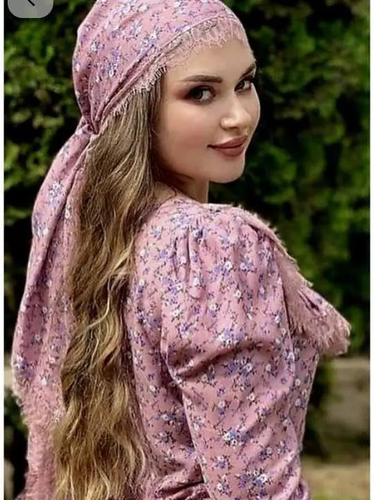 uaxwy (25) female from BE - sexting partner