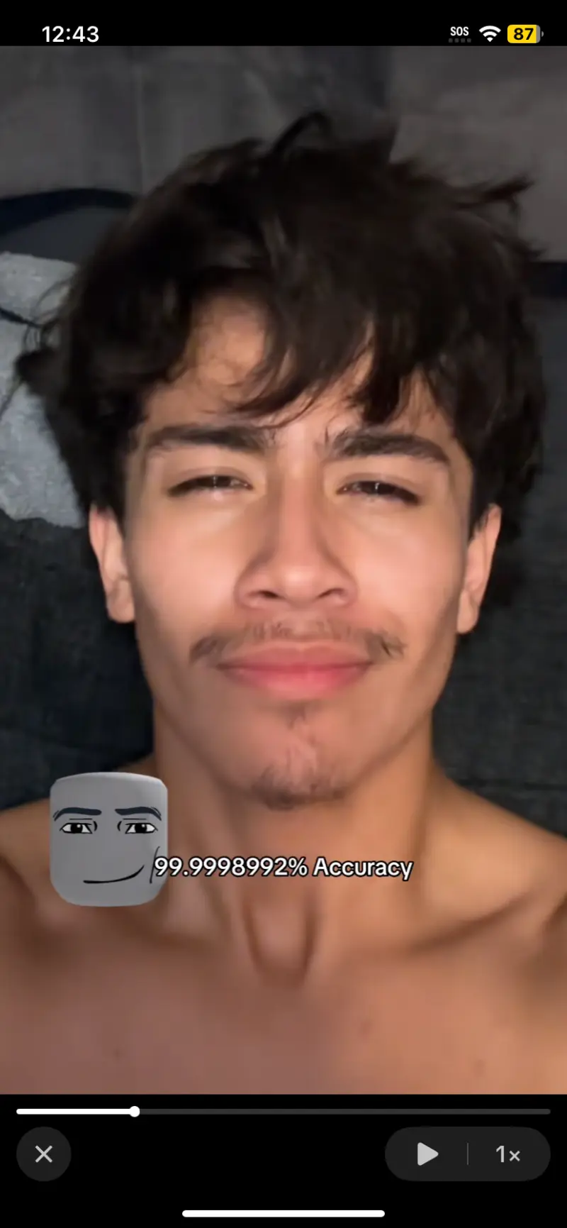 vegaubaldo323 (18) male from US - sexting partner