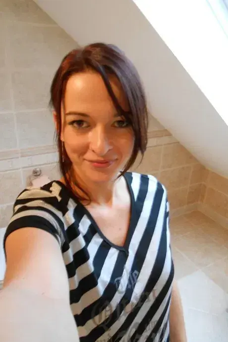 vidafec187 (23) female from AU - sexting partner