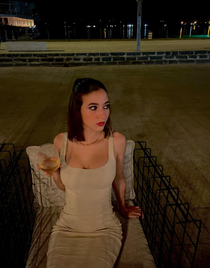 vinineusloren from US