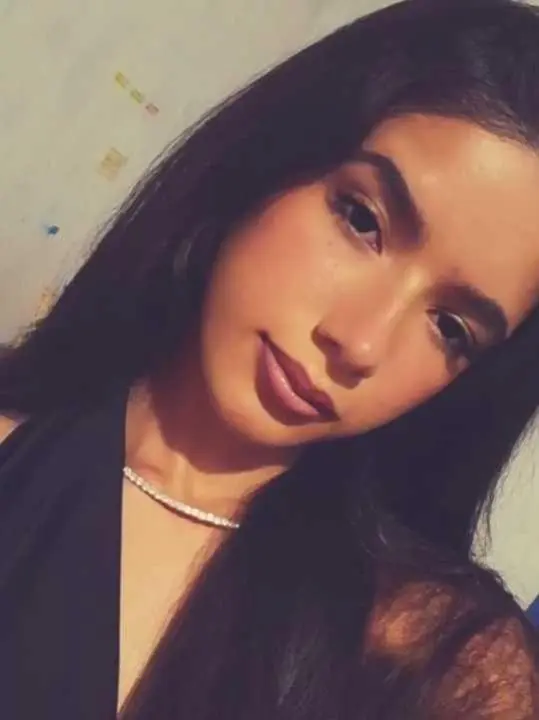 wajilaqy (25) female from GB - sexting partner