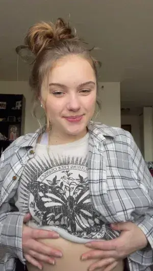 wedik82782 (23) female from US - sexting partner