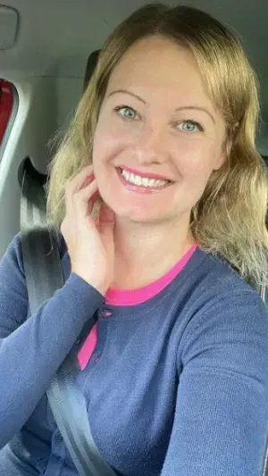 wefof18876 (18) female from AF - sexting partner