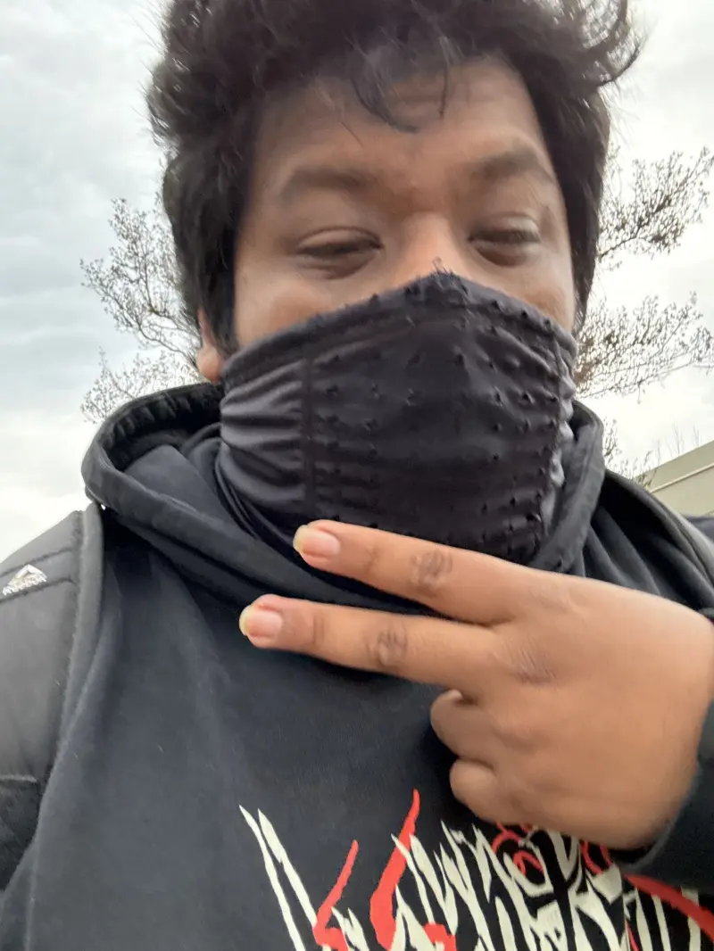 wolflander (18) male from US - sexting partner