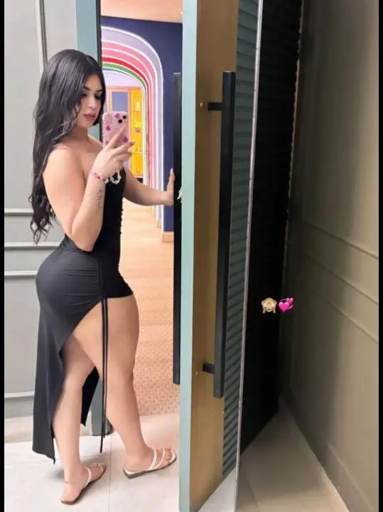 xexofe (18) female from GW - sexting partner