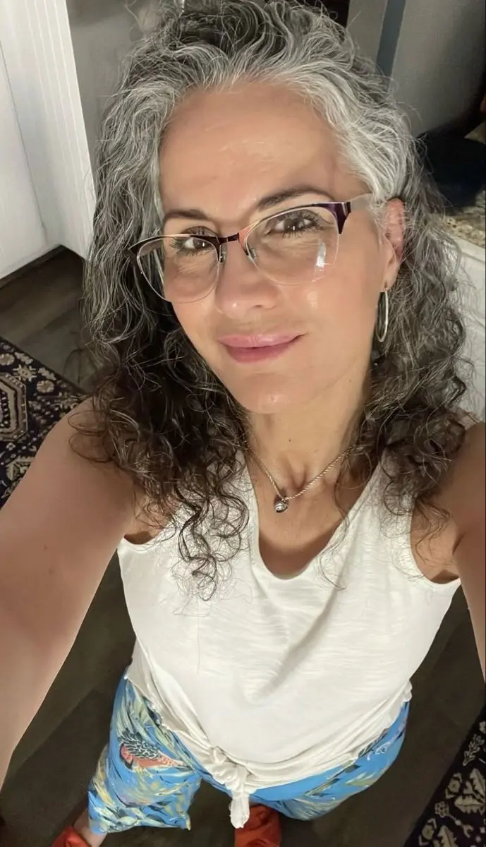 xgcqlqv980 (19) female from EG - sexting partner