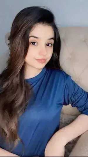 xoses31245 (18) female from AT - sexting partner