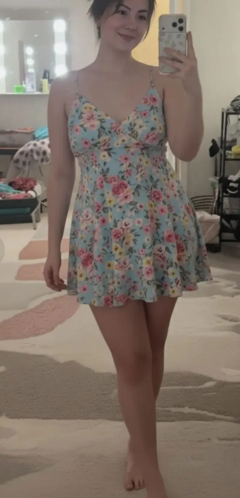 xuniwylo (22) female from US - sexting partner