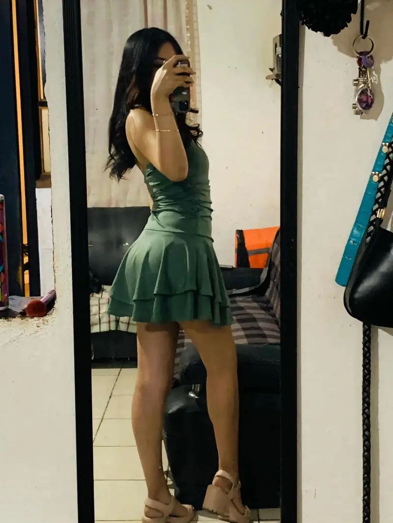 yayopax844 (18) female from GB - sexting partner