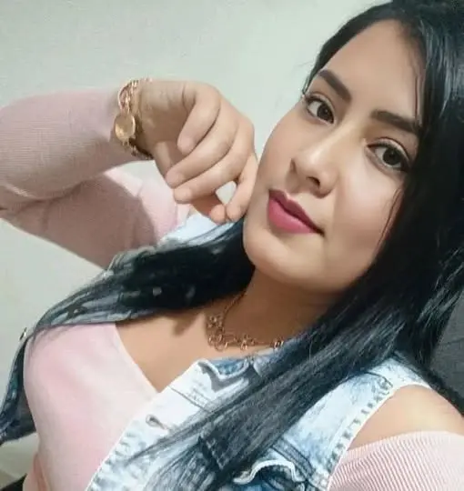 yobapo1329 (18) female from AE - sexting partner