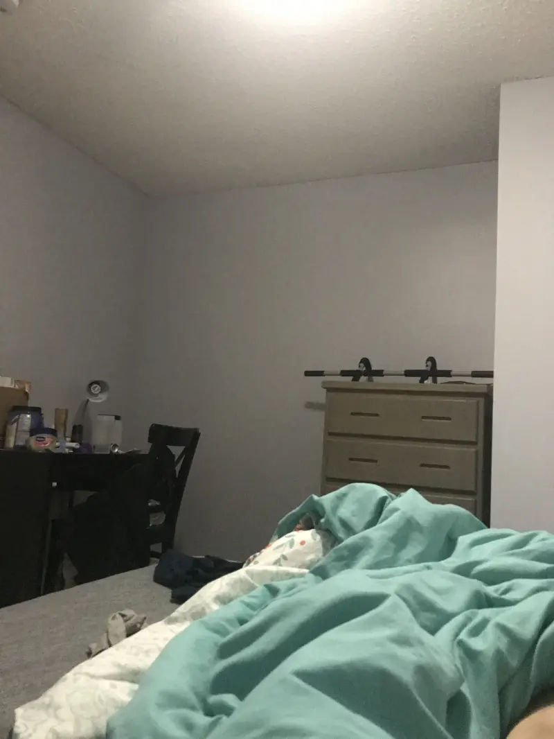 zacharyboon9 (18) male from CA - sexting partner